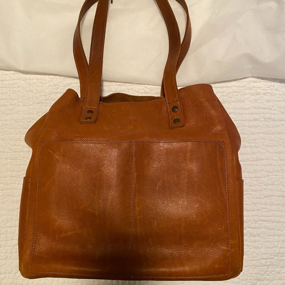 Kelly Moore Daniela Tote/Camera Bag